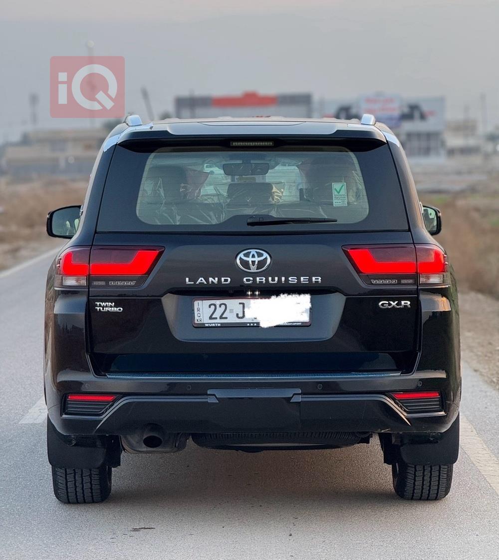 تويوتا لاندكروزر